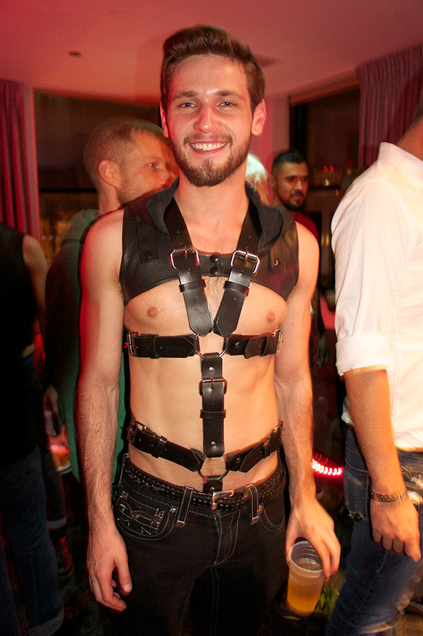 Despite it being IML weekend with Chicago crawling with leather daddies, Duncan Black and Bravo Delta were the only porn stars who came prepared.