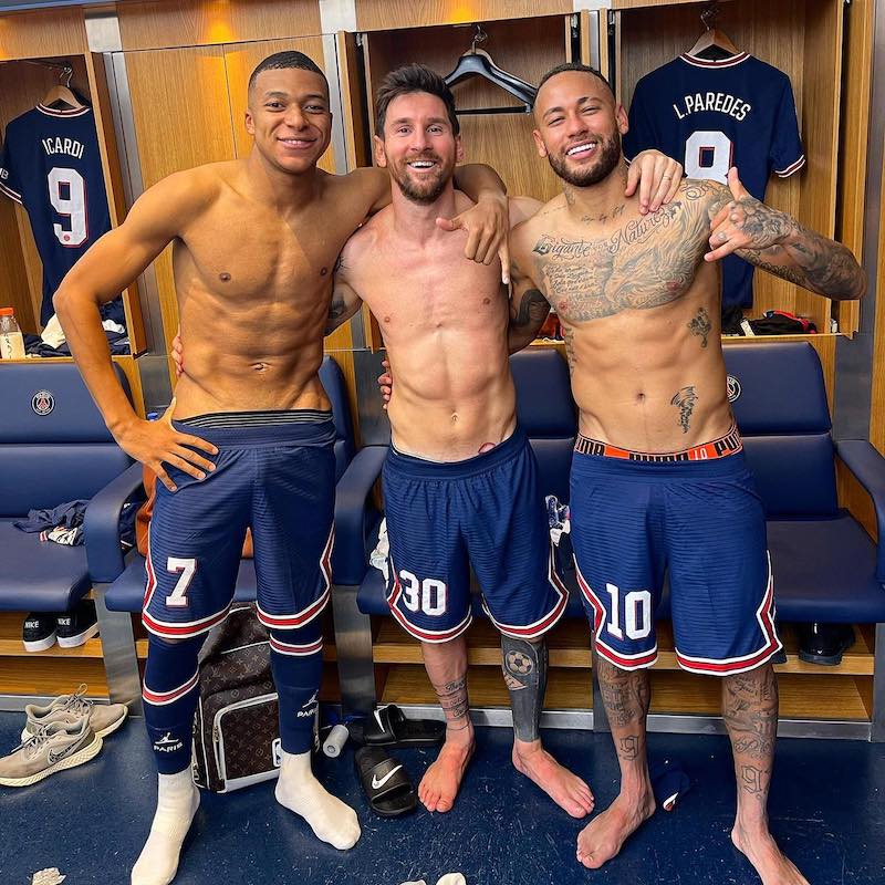 Mbappe Sex Tape Porn - Shirtless Footballers & Other Celeb Thirst Traps You Need To See -  TheSword.com