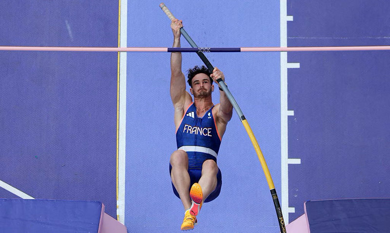 Olympic Pole Vaulter